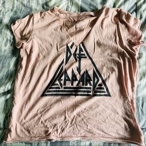 AEO band tee
